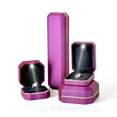 Šperkovnice na snubní prsteny